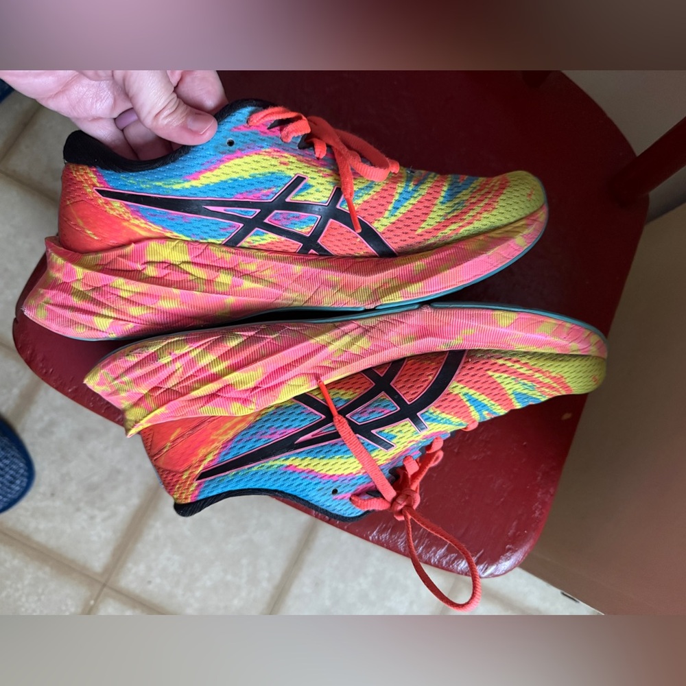 ASICS Novablast 3 - Picture 6 of 6